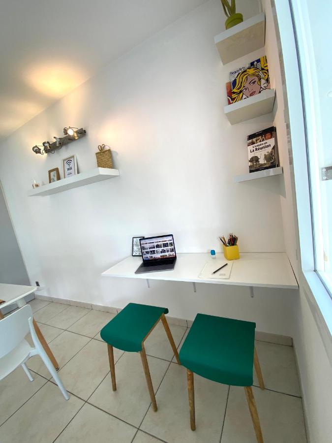 Appartement Lumineux Et Calme Saint-Denis Centre Екстериор снимка