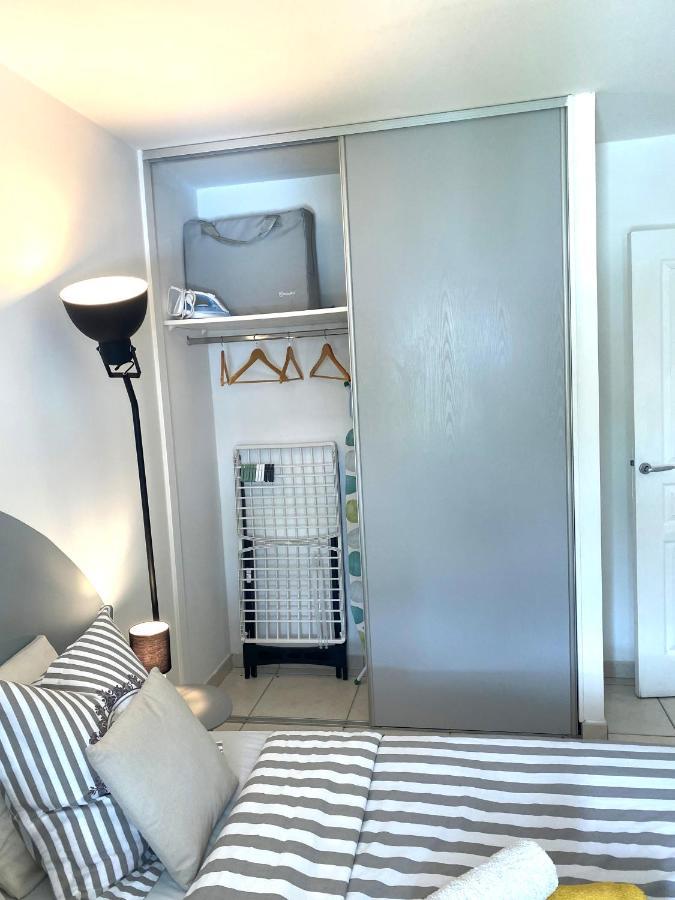Appartement Lumineux Et Calme Saint-Denis Centre Екстериор снимка